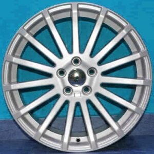 Juego de 4 llantas Focus Rs Plata 18