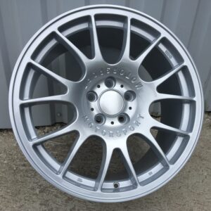 Juego de 4 llantas Bbst Changez Plata 18