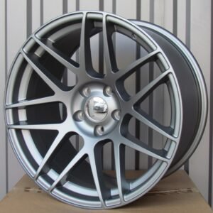 Juego de 4 llantas Doha Gun-Metal 20