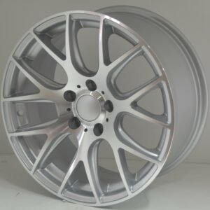 Juego de 4 llantas Kaiser M1 Plata 18