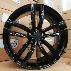 Juego de 4 llantas Volkswagen R black 18