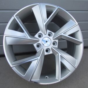 JUEGO DE 4 LLANTAS SKODA K4289 18 SILVER