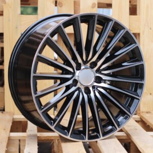 JUEGO DE 4 LLANTAS MERCEDES AM STAC 19X7,5 ET40 + 19X8 ET45 BLACK METAL