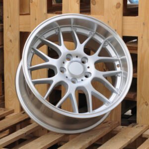 JUEGO DE 4 LLANTAS BBST CNV 18X8 ET35 + NEUMÁTICOS 225/40/18 92Y OVATION SPORT