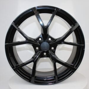 JUEGO DE 4 LLANTAS VOLKSWAGEN GT137 19 BLACK