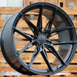 JUEGO DE 4 LLANTAS BMW HAXER JP 19X8,5 ET33 Y 19X9,5 ET40 BLACK