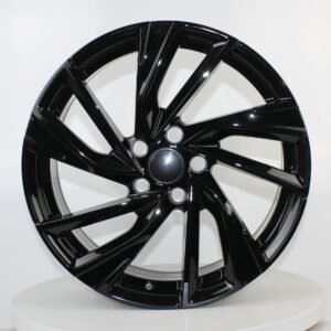 KIT DE 4 LLANTAS VOLKSWAGUEN GTR8 18 BLACK + NEUMATICOS 225/40R18 TRACMAX