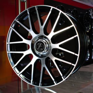 JUEGO DE 4 LLANTAS MERCEDES AM26 19X8,5 BLACK METAL