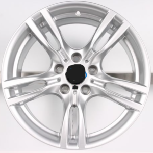 KIT DE 4 LLANTAS PARA BMW MGT SPORT 18 SILVER + NEUMATICOS 225/50R18 TRACMAX TX3 + 4TPBM