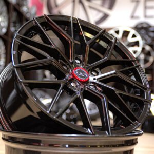 JUEGO DE 4 LLANTAS CSRD 18X8 BLACK
