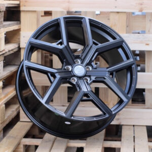 JUEGO DE 4 LLANTAS RANGE R547 9,5X22 ET45 BLACK