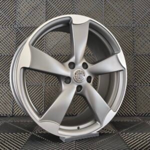 JUEGO DE 4 LLANTAS AUDI RSRT 18X8 5-112 GREY METAL + 4 TP