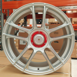 JUEGO DE 4 LLANTAS OZW DKR 18X8 SILVER