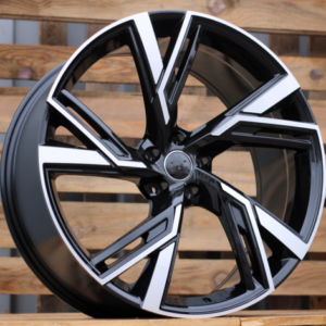 JUEGO DE 4 LLANTAS AUDI RS45S 18 BLACK METAL
